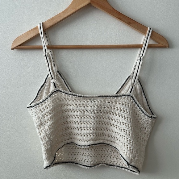 Wild Fable Women's Open Work Sweater Tank - Picture 2 of 4